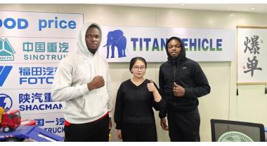 Ghana Customers Visit TITAN to Buy 3 Axle Detach Trailer